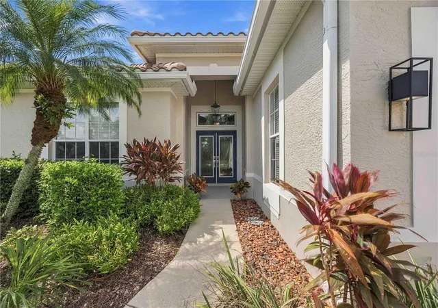 Photo 2 of Single family home for sale at 737 Misty Pine Dr, Venice, FL 34292 | MLS# D6149028 | Listing updated on 2026-10-07