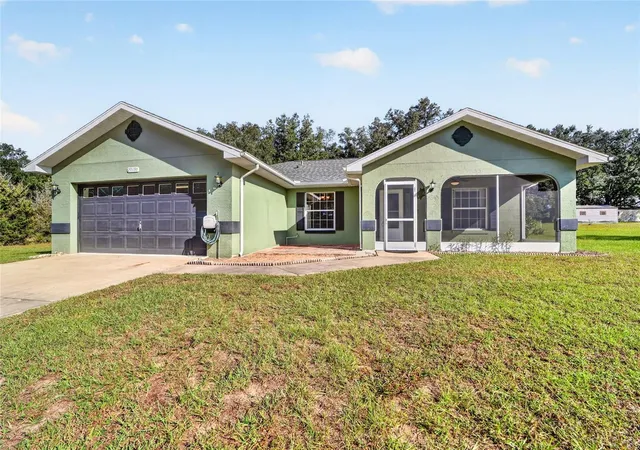 Photo 3 of Single family home for sale at 20191 Sw Marine Blvd, Dunnellon, FL 34431 | MLS# OM733452 | Listing updated on 2026-10-09