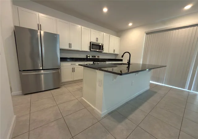 Photo 3 of Single family home for sale at 1071 Sugarwood St, Davenport, FL 33837 | MLS# S5158878 | Listing updated on 2026-10-05