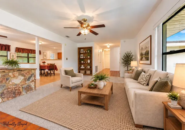 Photo 4 of Single family home for sale at 1615 Lake Miriam Dr, Lakeland, FL 33813 | MLS# L4965547 | Listing updated on 2026-10-08