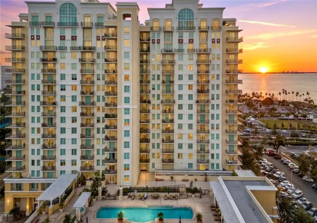 Condo for sale at 800 N Tamiami Trl #103, Sarasota, FL 34236 | MLS# A4708473 | Listing updated on 2026-10-20