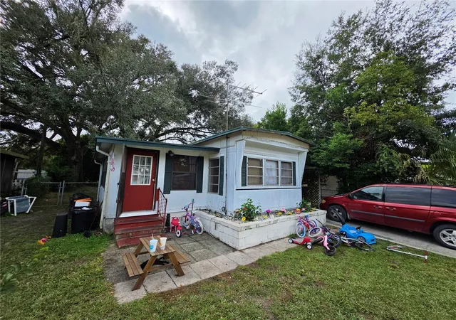 Photo 2 of Manufactured home for sale at 37644 March Ln, Zephyrhills, FL 33541 | MLS# TB8554926 | Listing updated on 2026-10-05