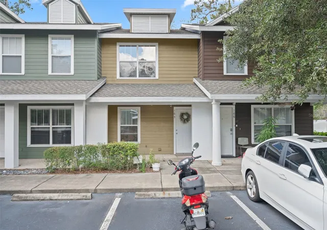 Photo 1 of Townhouse for sale at 2362 Sw 42nd Way #165, Gainesville, FL 32607 | MLS# GC543966 | Listing updated on 2026-10-06