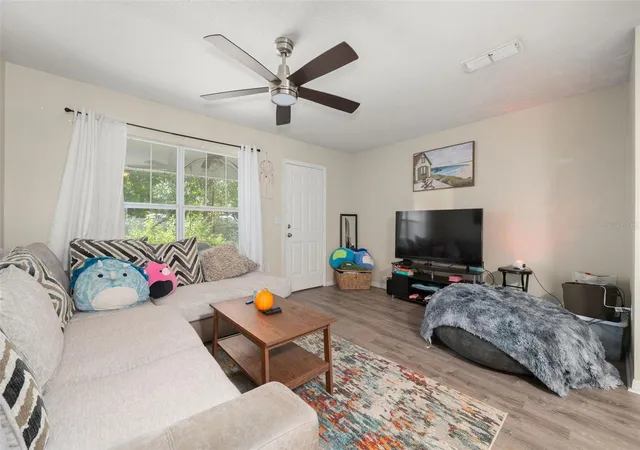 Photo 3 of Townhouse for sale at 2362 Sw 42nd Way #165, Gainesville, FL 32607 | MLS# GC543966 | Listing updated on 2026-10-06