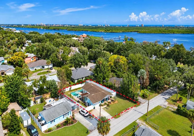 Photo 4 of Single family home for sale at 123 E Yelkca Ter, Edgewater, FL 32132 | MLS# NS1089423 | Listing updated on 2026-10-06