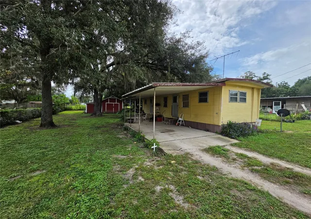 Photo 3 of Manufactured home for sale at 38202 Ruth Ave, Zephyrhills, FL 33540 | MLS# TB8554931 | Listing updated on 2026-10-09