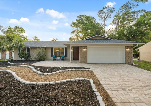 Photo 3 of Single family home for sale at 2141 Brent Pl, Palm Harbor, FL 34683 | MLS# TB8554938 | Listing updated on 2026-10-09