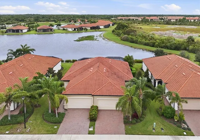 Photo 1 of Single family home for sale at 24033 Canterwood Way, Venice, FL 34293 | MLS# N6146059 | Listing updated on 2026-10-22