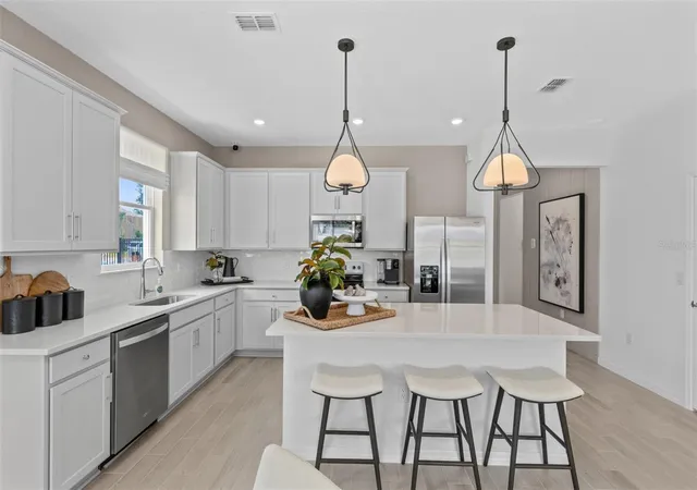 Photo 4 of Single family home for sale at 2316 Mossy Glen St, Deland, FL 32724 | MLS# O6447273 | Listing updated on 2026-10-05