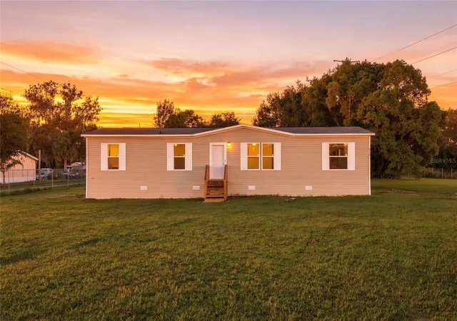 Manufactured home for sale at 4235 Linda Dr, WESLEY CHAPEL, FL 33543 | MLS# TB8554945
