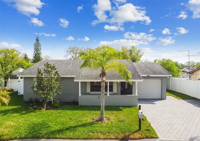 Photo 1 of Single family home for sale at 7607 Woodland Oaks Ct, Tampa, FL 33615 | MLS# TB8554946 | Listing updated on 2026-10-05