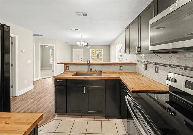 Photo 3 of Single family home for sale at 2620 13th Avenue S, Saint Petersburg, FL 33712 | MLS# O6447277 | Listing updated on 2026-10-07