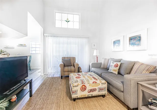 Listing Photo 5 - Condo for sale in building located at 6907 Stones Throw Cir N, ST PETERSBURG, FL 33710 - Unit #2203