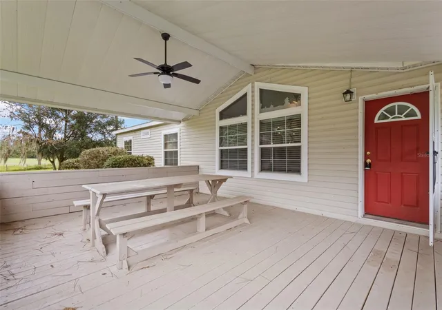 Photo 4 of Manufactured home for sale at 10190 SE County Rd 319, Trenton, FL 32693 | MLS# GC543969 | Listing updated on 2026-10-11