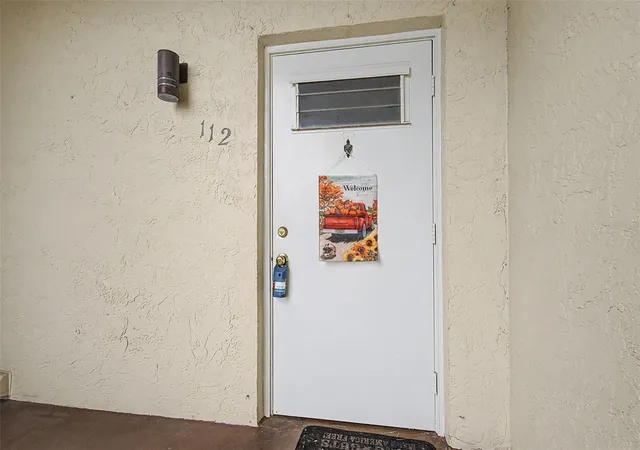 Photo 3 of Condo for sale at 7951 58th Avenue N #112, Saint Petersburg, FL 33709 | MLS# TB8554959 | Listing updated on 2026-10-16