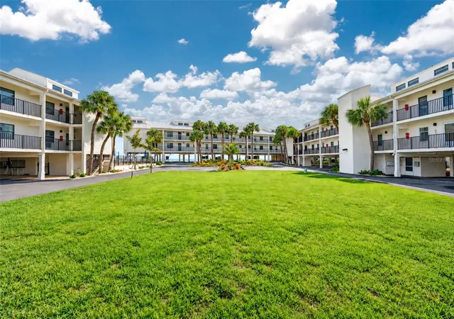 Listing Photo 2 - Condo for sale in building located at 2700 N Bch Rd, ENGLEWOOD, FL 34223 - Unit #A105