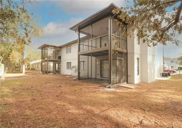 Listing Photo 4 - Condo for sale in building located at 7851 Pinehurst Dr, Spring Hill, FL 34606