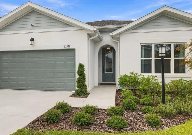 Photo 1 of Single family home for sale at 11854 Mile Marsh Dr, Riverview, FL 33569 | MLS# TB8554972 | Listing updated on 2026-10-08