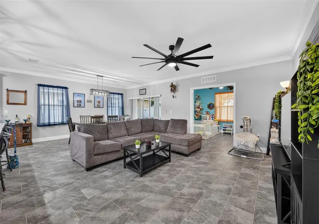 Photo 3 of Single family home for sale at 414 Taft Dr, Davenport, FL 33837 | MLS# O6447284 | Listing updated on 2026-10-06