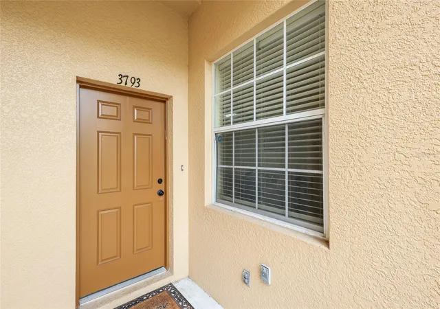 Photo 2 of Townhouse for sale at 3793 Parkridge Cir #3-105, Sarasota, FL 34243 | MLS# A4708492 | Listing updated on 2026-10-08