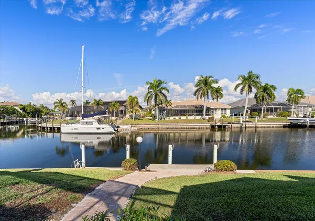 Photo 3 of Single family home for sale at 2736 Mayaguana Ct, Punta Gorda, FL 33950 | MLS# C7531558 | Listing updated on 2026-10-05