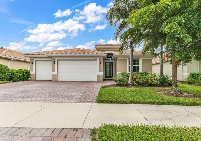 Photo 2 of Single family home for sale at 19064 Billfish Ave, Venice, FL 34292 | MLS# N6146062 | Listing updated on 2026-10-08