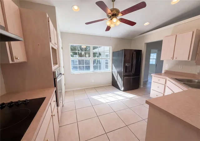Photo 3 of Single family home for sale at 52 Redwood Tr, Ocala, FL 34472 | MLS# O6447296 | Listing updated on 2026-10-06