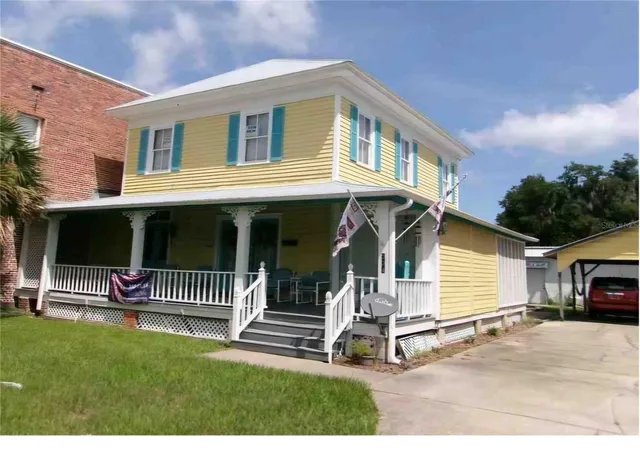Photo 1 of Single family home for sale at 334 Central, Crescent City, FL 32112 | MLS# S5158893 | Listing updated on 2026-10-06