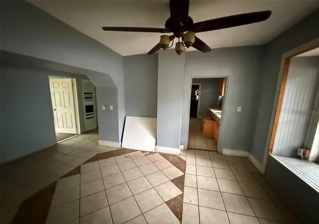 Photo 3 of Single family home for sale at 335 W Wisconsin Ave, Deland, FL 32720 | MLS# V4951662 | Listing updated on 2026-10-08
