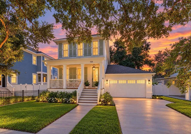 Photo 1 of Single family home for sale at 526 13th Avenue S, Saint Petersburg, FL 33701 | MLS# TB8554991 | Listing updated on 2026-10-17