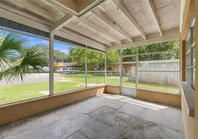 Photo 4 of Single family home for sale at 10722 53rd Avenue N, Saint Petersburg, FL 33708 | MLS# TB8554992 | Listing updated on 2026-10-06