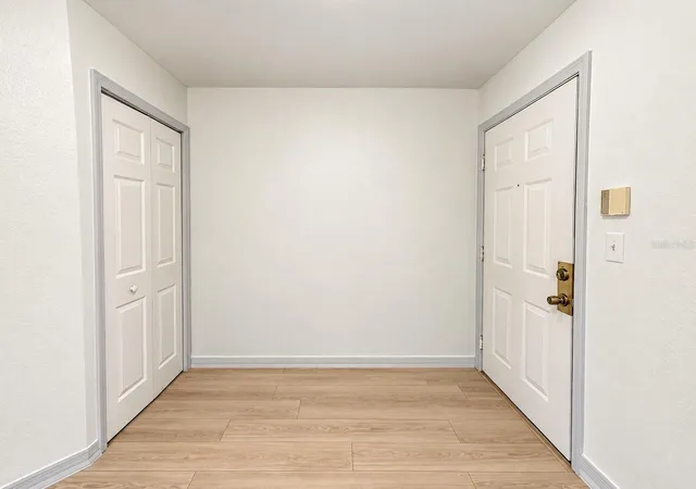 Photo 1 of Condo for sale at 5471 Vineland Rd #7204, Orlando, FL 32811 | MLS# O6447305 | Listing updated on 2026-10-29
