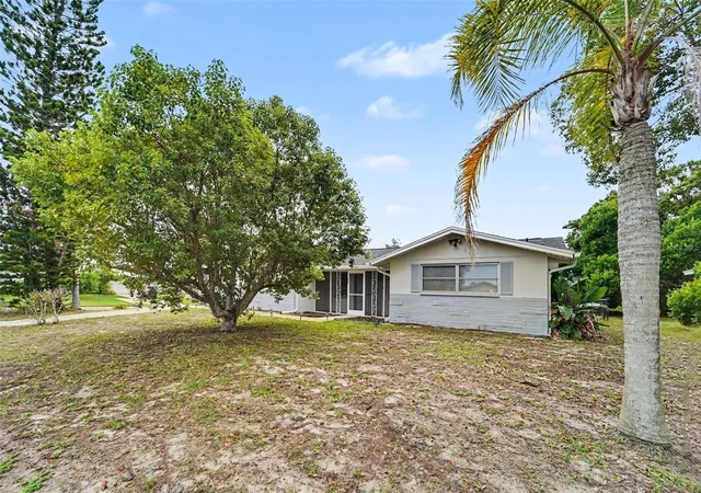 Photo 1 of Single family home for sale at 7922 Lilac Dr, Port Richey, FL 34668 | MLS# TB8554994 | Listing updated on 2026-10-11