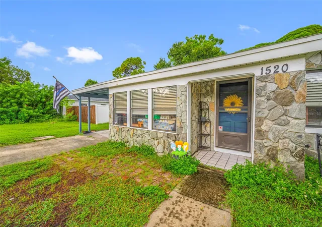 Single family home for sale at 1520 Norfolk St N, Saint Petersburg, FL 33710 | MLS# TB8554995