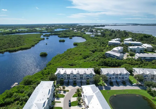 Photo 3 of Townhouse for sale at 10360 Longshore Rd #66, Placida, FL 33946 | MLS# D6149030 | Listing updated on 2026-10-06