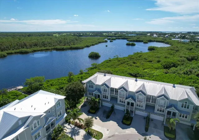 Photo 3 of Townhouse for sale at 10360 Longshore Rd #66, Placida, FL 33946 | MLS# D6149030 | Listing updated on 2026-10-06