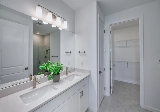 Photo 2 of House for sale at 1575 Tavira Pl, Englewood, FL 34223 | MLS# TB8554998 | Listing updated on 2026-10-06
