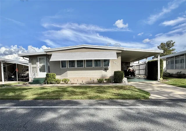 Photo 1 of Manufactured home for sale at 307 Hawthorne Blvd, Leesburg, FL 34748 | MLS# G5118656 | Listing updated on 2026-10-06