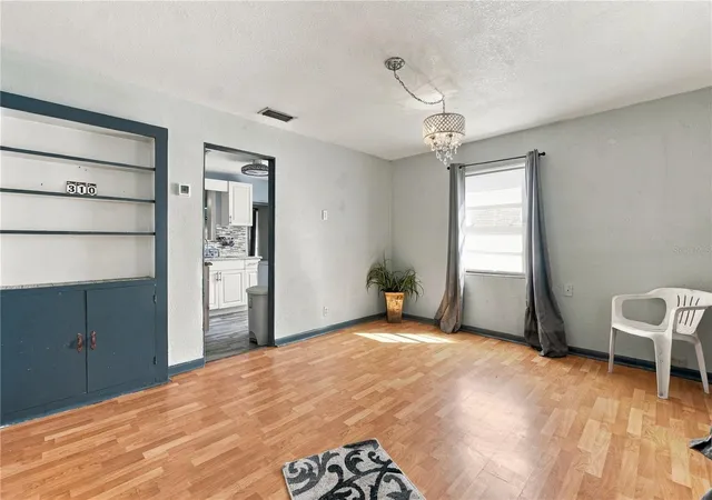 Photo 3 of Single family home for sale at 310 Granada Dr, Winter Park, FL 32789 | MLS# O6447315 | Listing updated on 2026-10-13