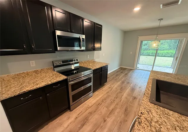 Photo 4 of Single family home for sale at 16702 Southern Oaks Trl, Parrish, FL 34219 | MLS# TB8554999 | Listing updated on 2026-10-06