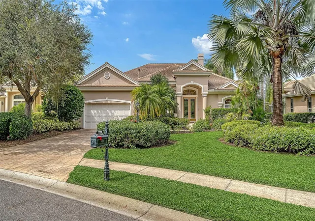 Single family home for sale at 7726 Heathfield Ct, UNIVERSITY PARK, FL 34201 | MLS# A4708512