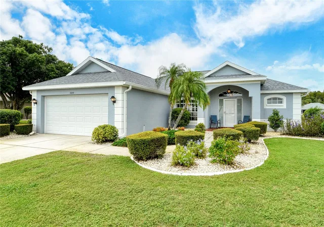 Photo 2 of Single family home for sale at 1604 Alexander Xing Way, Sun City Center, FL 33573 | MLS# A4708514 | Listing updated on 2026-10-08