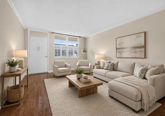 Photo 2 of Condo for sale at 4915 Bay St NE #124, Saint Petersburg, FL 33703 | MLS# TB8555004 | Listing updated on 2026-10-07