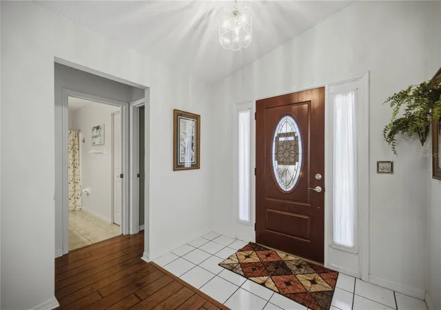 Photo 4 of Single family home for sale at 32802 Crooked Oaks Ln, Leesburg, FL 34748 | MLS# G5118657 | Listing updated on 2026-10-08