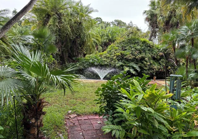 Photo 35 of Condo for sale at 200 El Camino Dr #102, WINTER HAVEN, FL 33884 | MLS# K4903838 | Listing updated on 2026-10-07