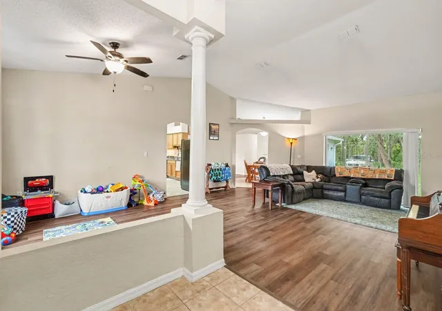 Photo 4 of Single family home for sale at 12101 Peregrine Falcon Ave #6, Weeki Wachee, FL 34614 | MLS# TB8555010 | Listing updated on 2026-10-06