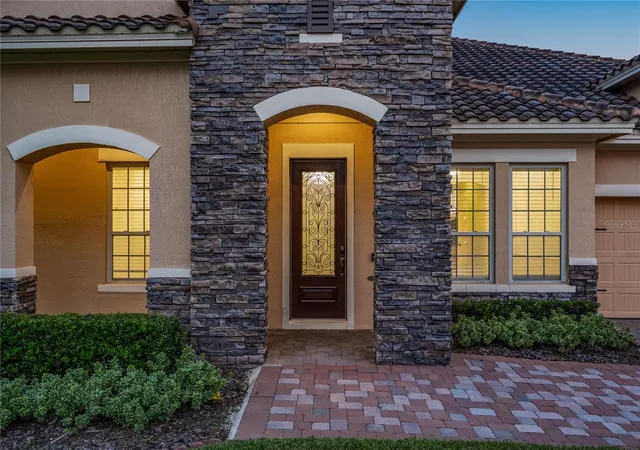 Photo 4 of Single family home for sale at 7231 Sangalla Dr, Windermere, FL 34786 | MLS# O6447329 | Listing updated on 2026-10-13