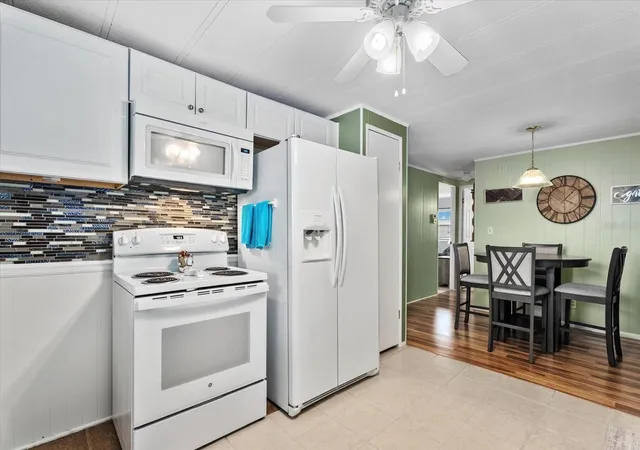Photo 3 of Manufactured home for sale at 560 Fairmount Dr, North Port, FL 34287 | MLS# N6146065 | Listing updated on 2026-10-06