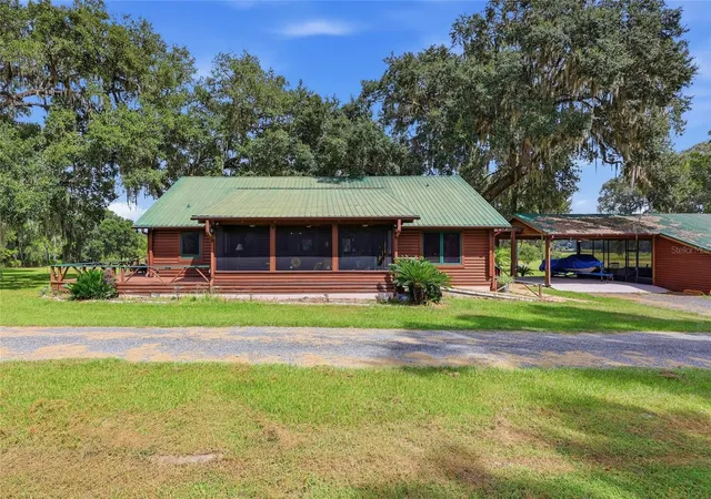 Single family home for sale at 18731 SE 30th Street, MORRISTON, FL 32668 | MLS# GC543973