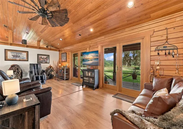 Photo 4 of Single family home for sale at 18731 SE 30th Street, Morriston, FL 32668 | MLS# GC543973 | Listing updated on 2026-10-07